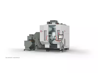 Hermle C32U Dynamic mit Roboterbeladung